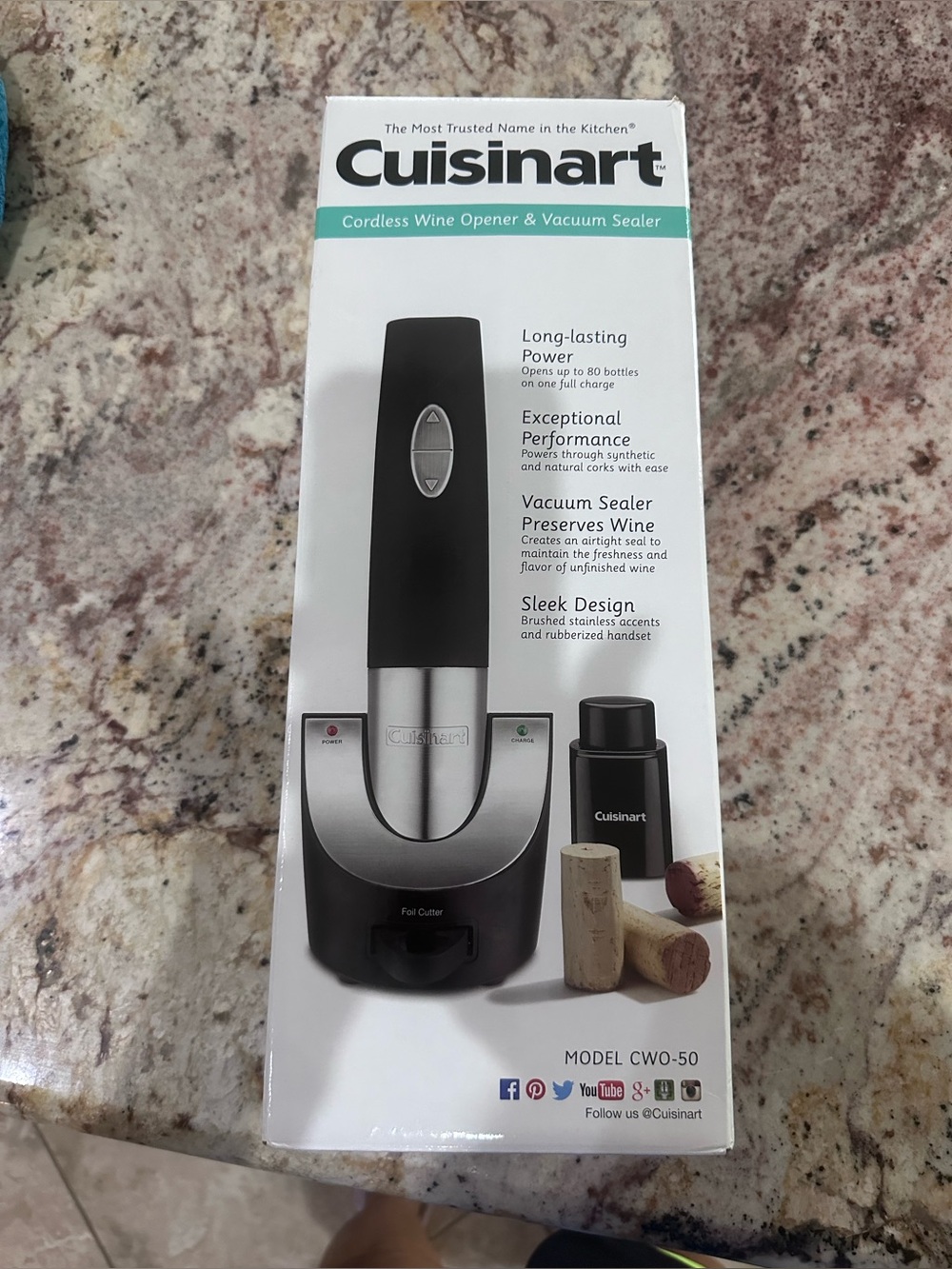 Cuisinart cordless wine opener, and vacuum sealer.